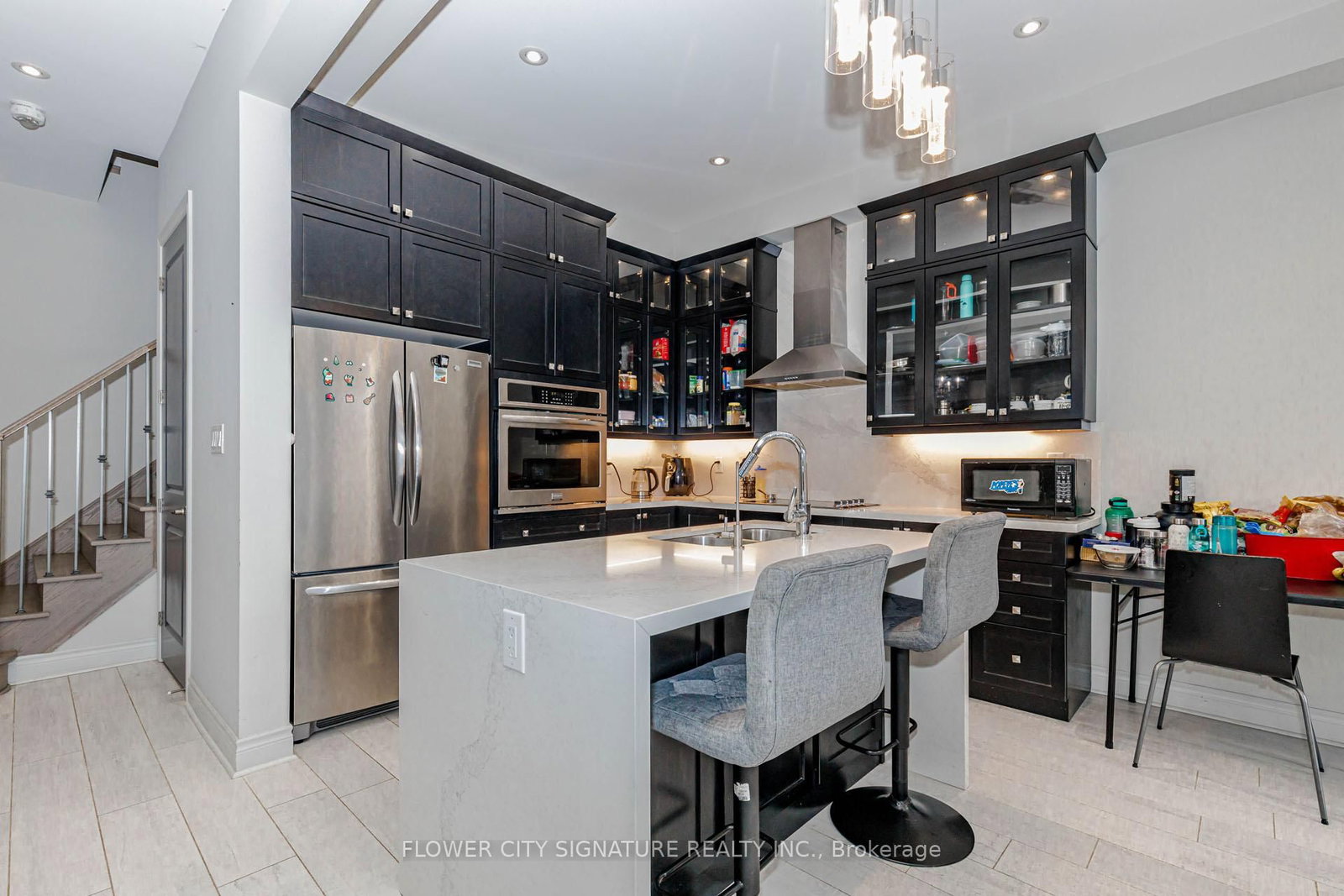 Detached House for sale at 116 Morningside Drive, Halton Hills, Ontario, L7G 0M2 - Georgetown - MLS: W12990858