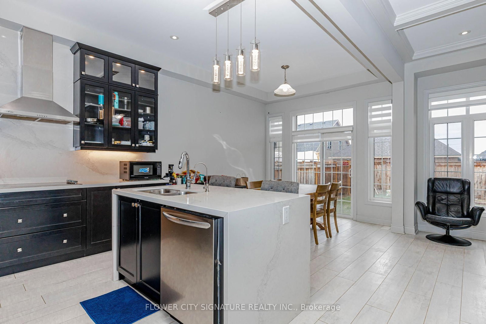 Detached House for sale at 116 Morningside Drive, Halton Hills, Ontario, L7G 0M2 - Georgetown - MLS: W12990858