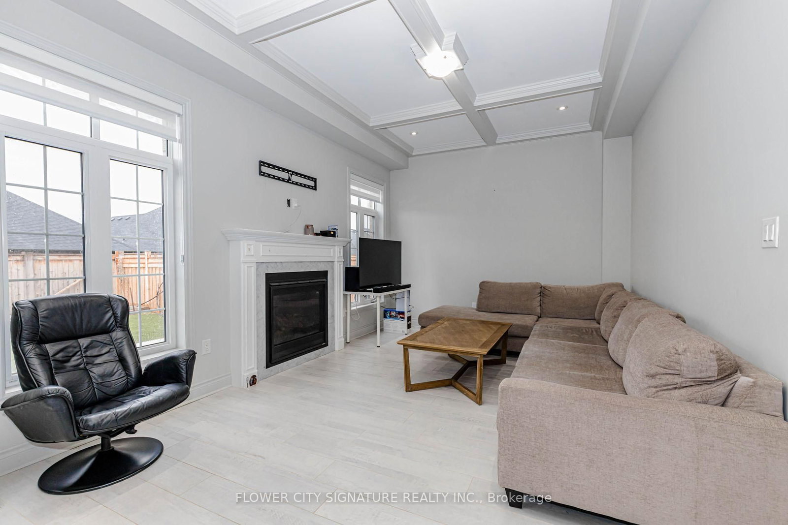 Detached House for sale at 116 Morningside Drive, Halton Hills, Ontario, L7G 0M2 - Georgetown - MLS: W12990858