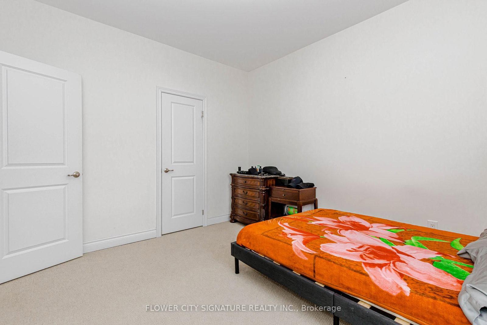 Detached House for sale at 116 Morningside Drive, Halton Hills, Ontario, L7G 0M2 - Georgetown - MLS: W12990858