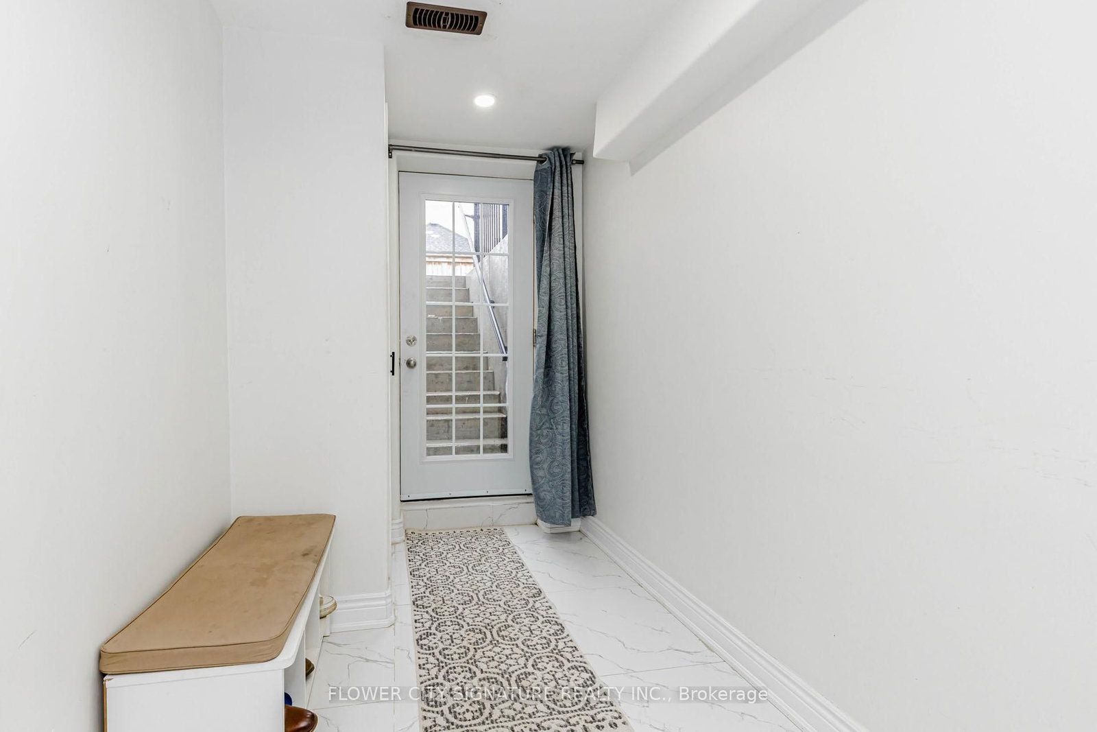 Detached House for sale at 116 Morningside Drive, Halton Hills, Ontario, L7G 0M2 - Georgetown - MLS: W12990858