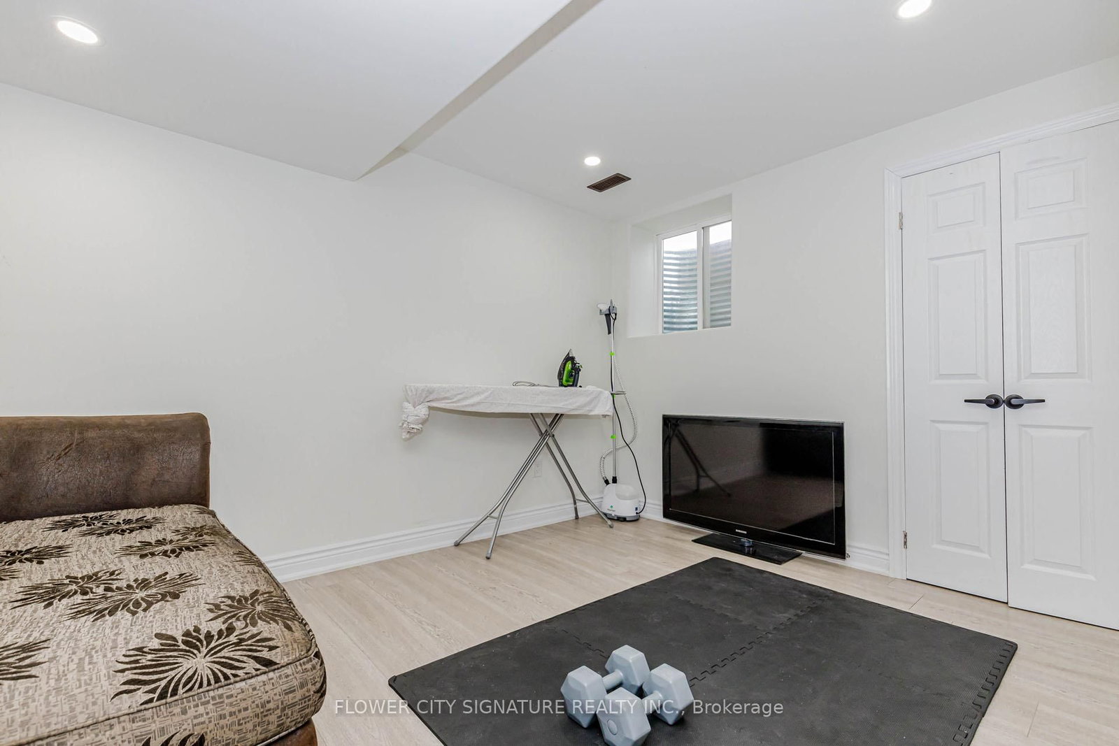 Detached House for sale at 116 Morningside Drive, Halton Hills, Ontario, L7G 0M2 - Georgetown - MLS: W12990858