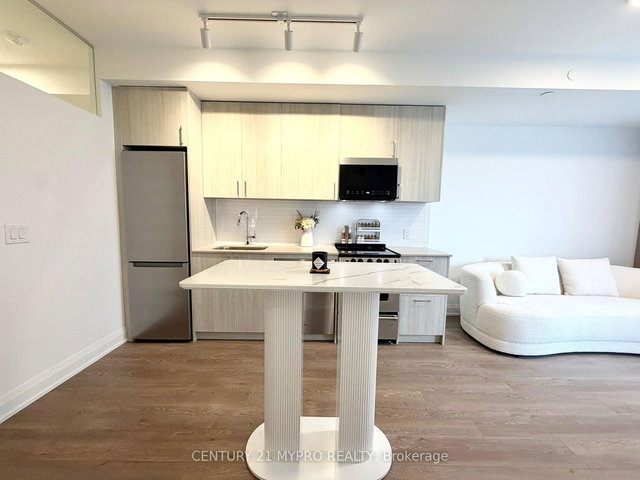 425 - 3250 Carding Mill Trail