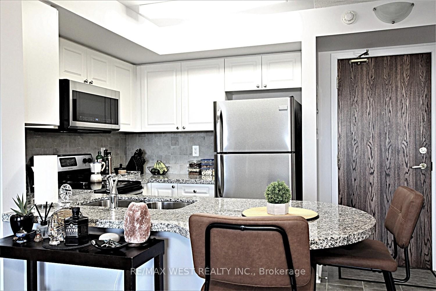 65 Via Rosedale, Unit 203 - Photo 11