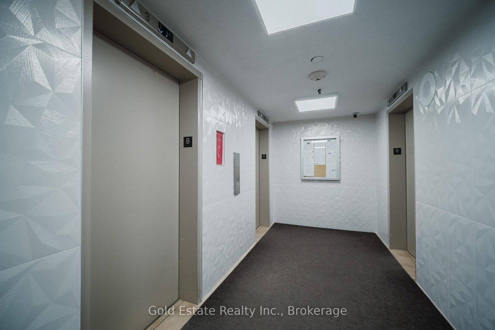 18 Knightsbridge Road, Unit 502 - Photo 48