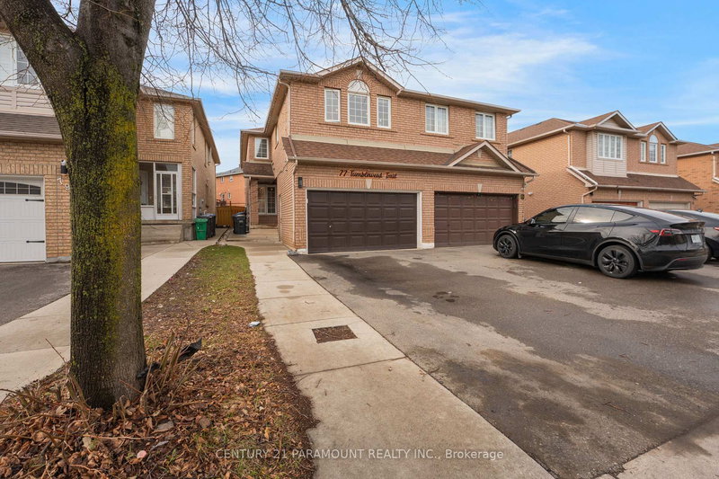 77 Tumbleweed Tr, Brampton, L6Y 4Z9 | Image 2