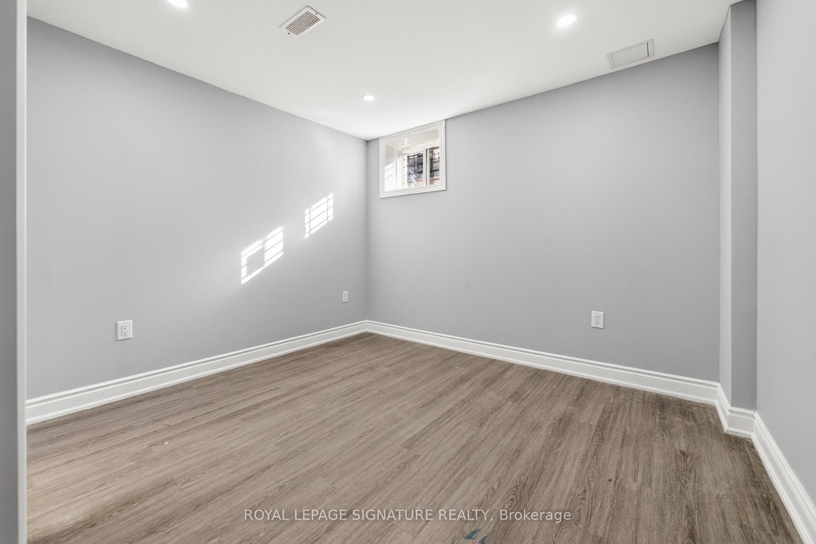 533 Yates Drive - Photo 13