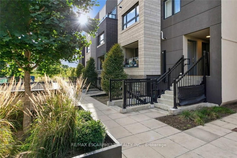 105 - 1135 Cooke Blvd, Burlington, L7T 0C3 | Image 3