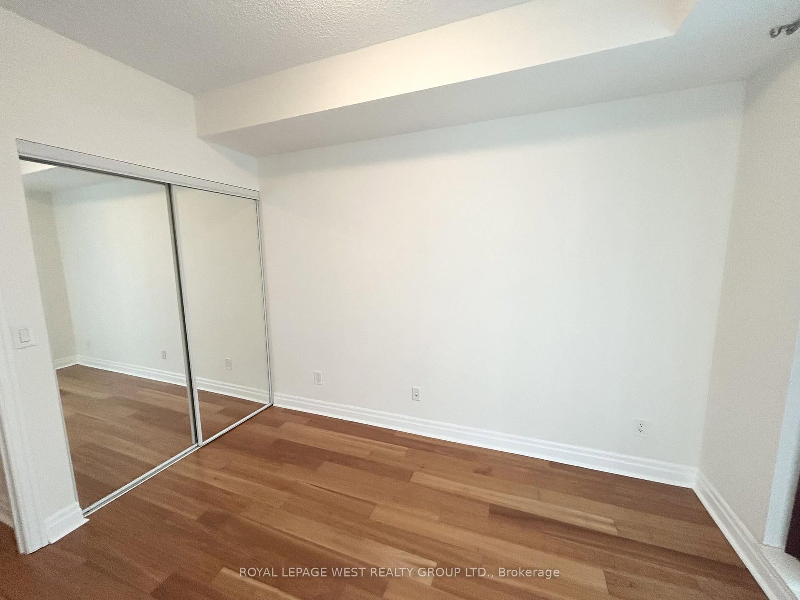 2119 Lakeshore Boulevard, Unit 711 - Photo 12