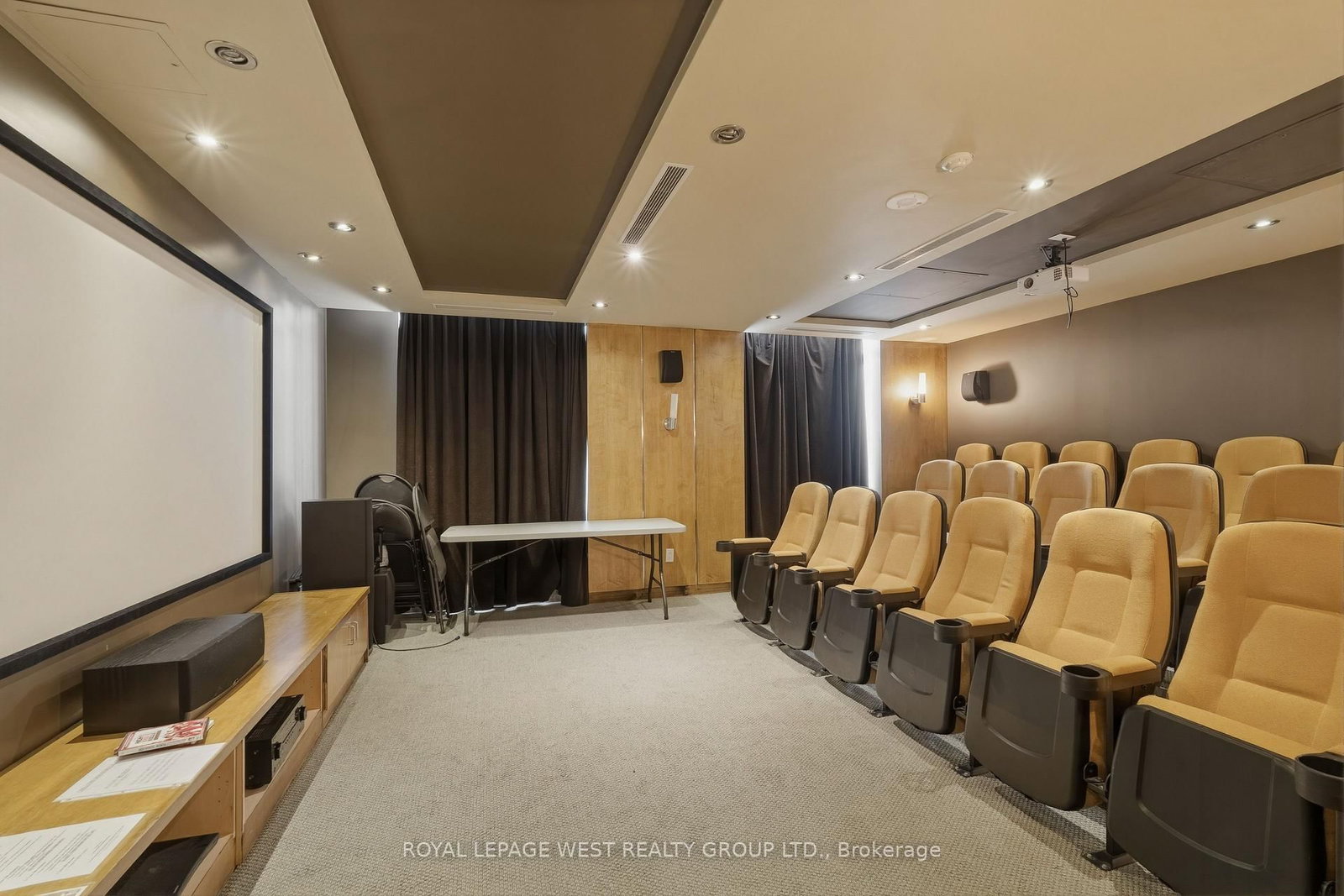 2119 Lakeshore Boulevard, Unit 711 - Photo 19