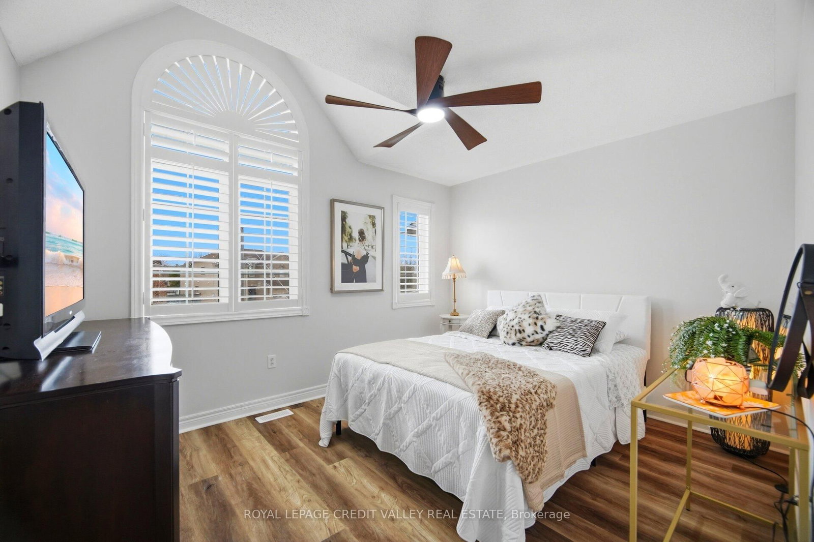 Detached House for sale at 75 Royal Valley Drive, Caledon, Ontario, L7C 1A2 - Rural Caledon - MLS: W12991334