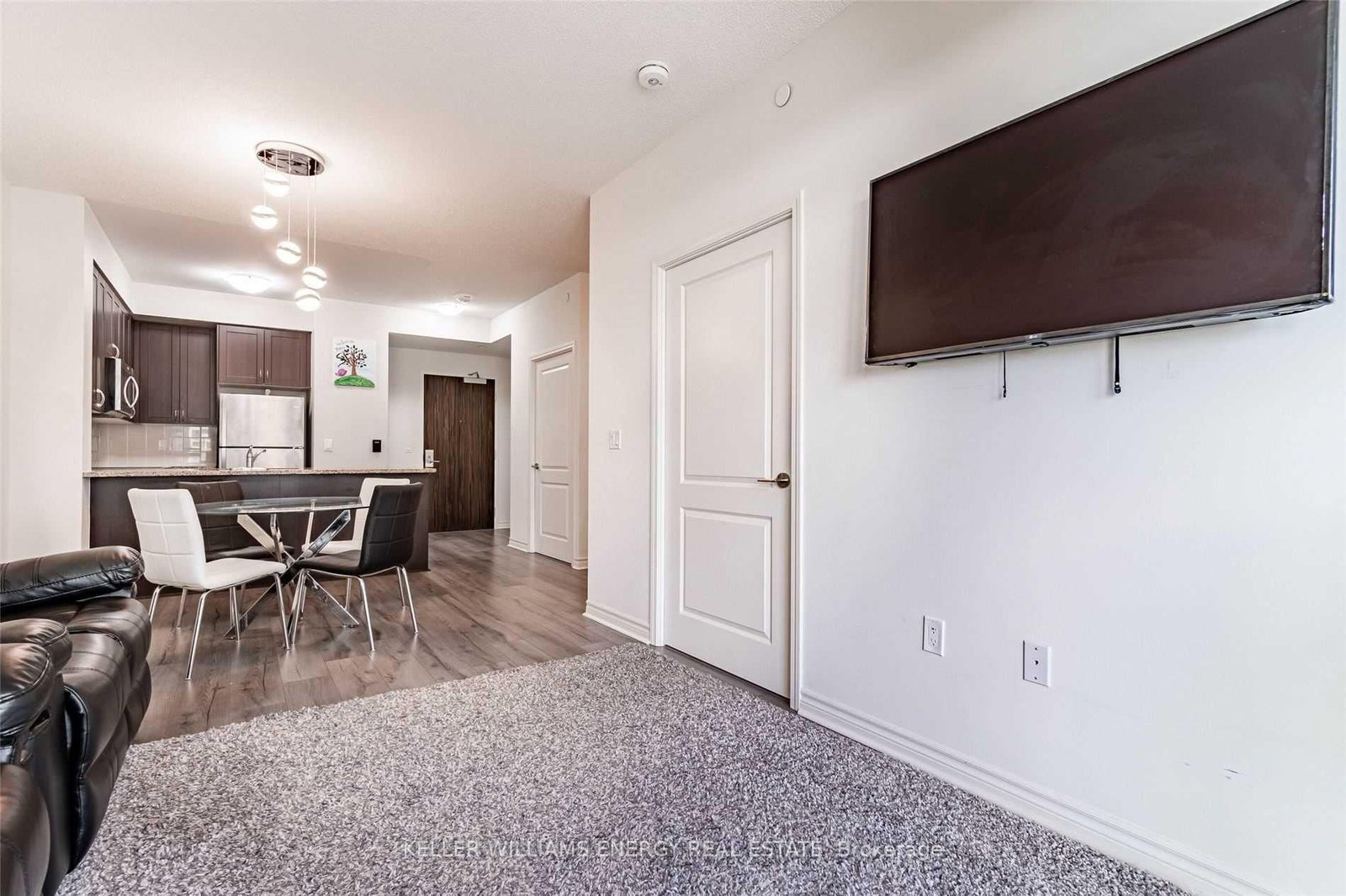 349 Rathburn Road West Road S, Unit 710 - Photo 4