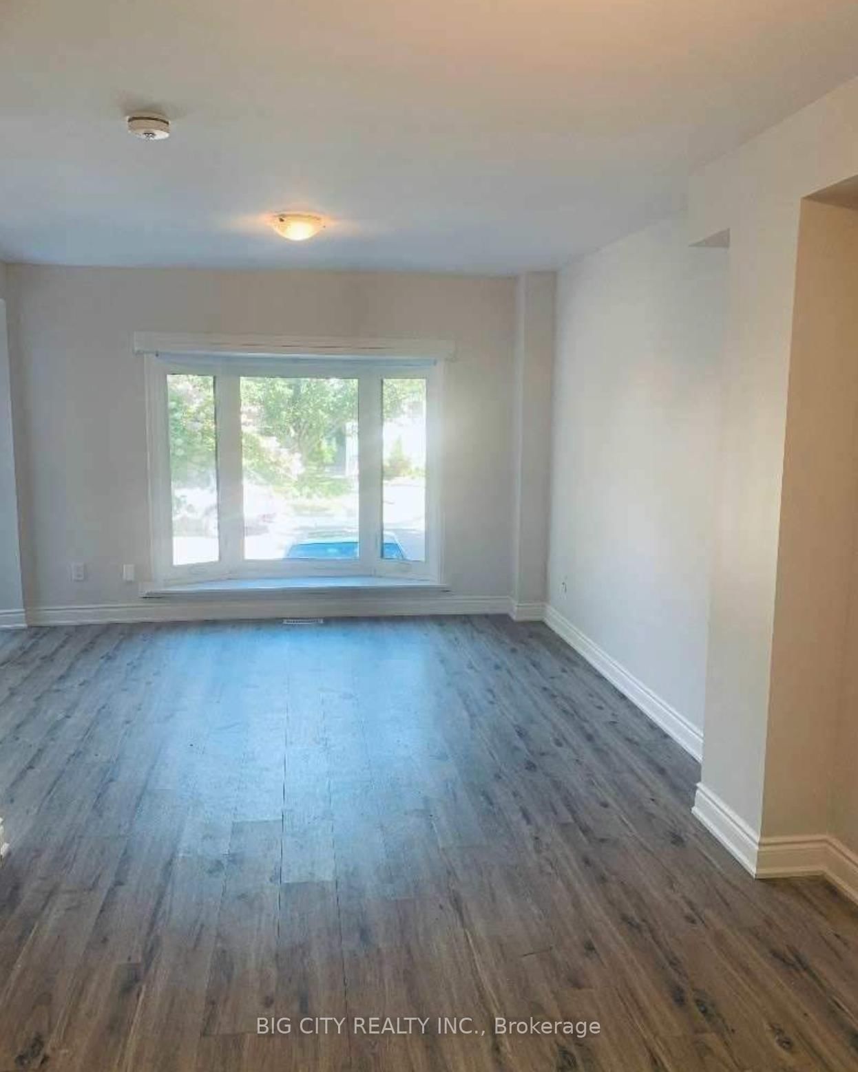 75 Eileen Avenue, Unit Main - Photo 3