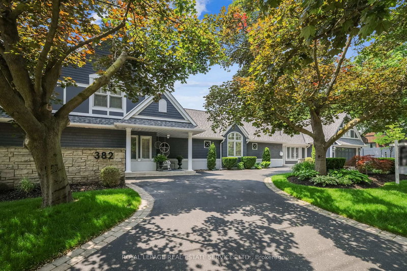 382 Trafalgar Rd, Oakville, L6J 3H5 | Image 2