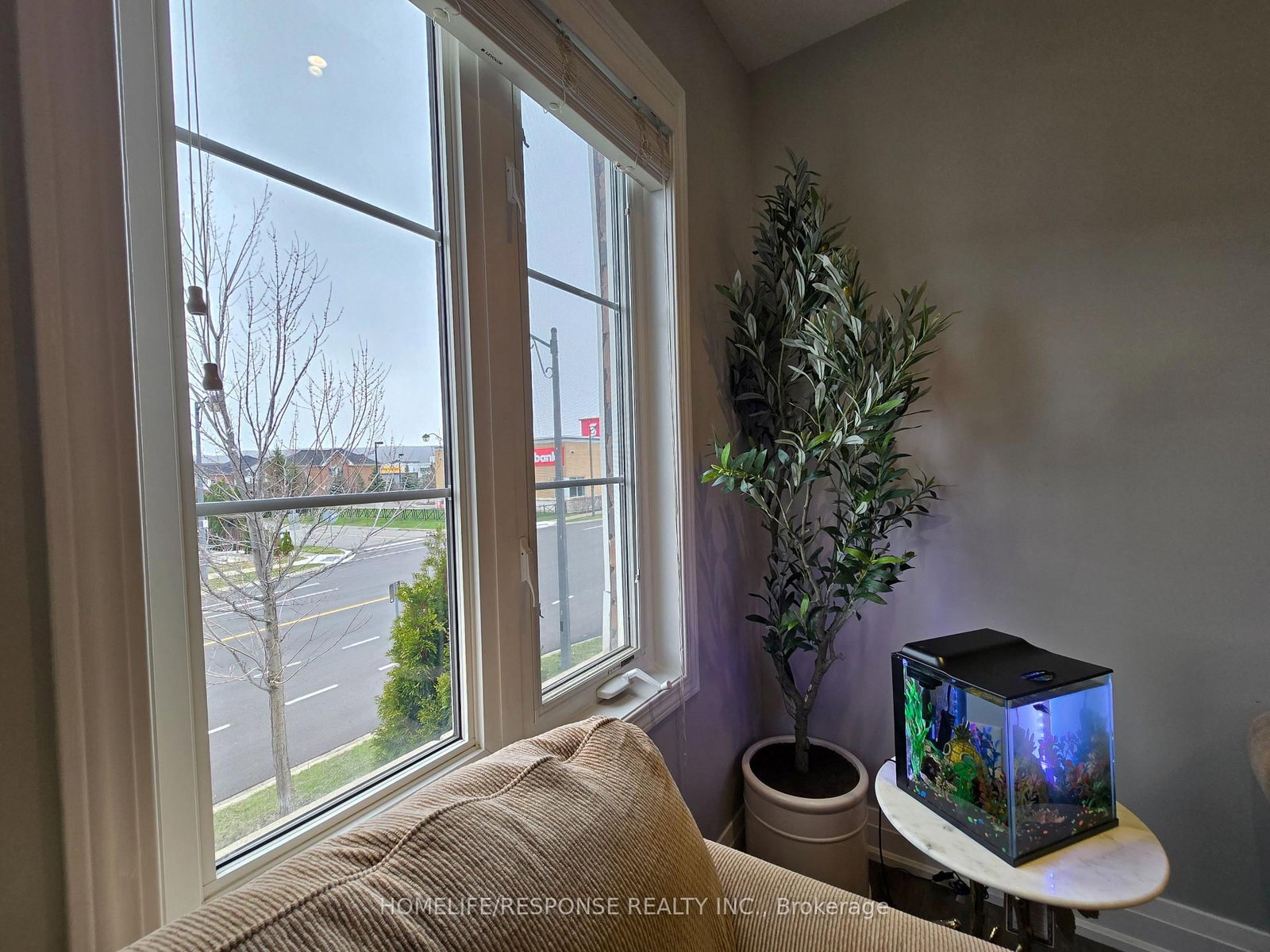 Townhouse for sale at 635 SCOTT Boulevard, Milton, Ontario, L9T 0P2 - Harrison - MLS: W12991480