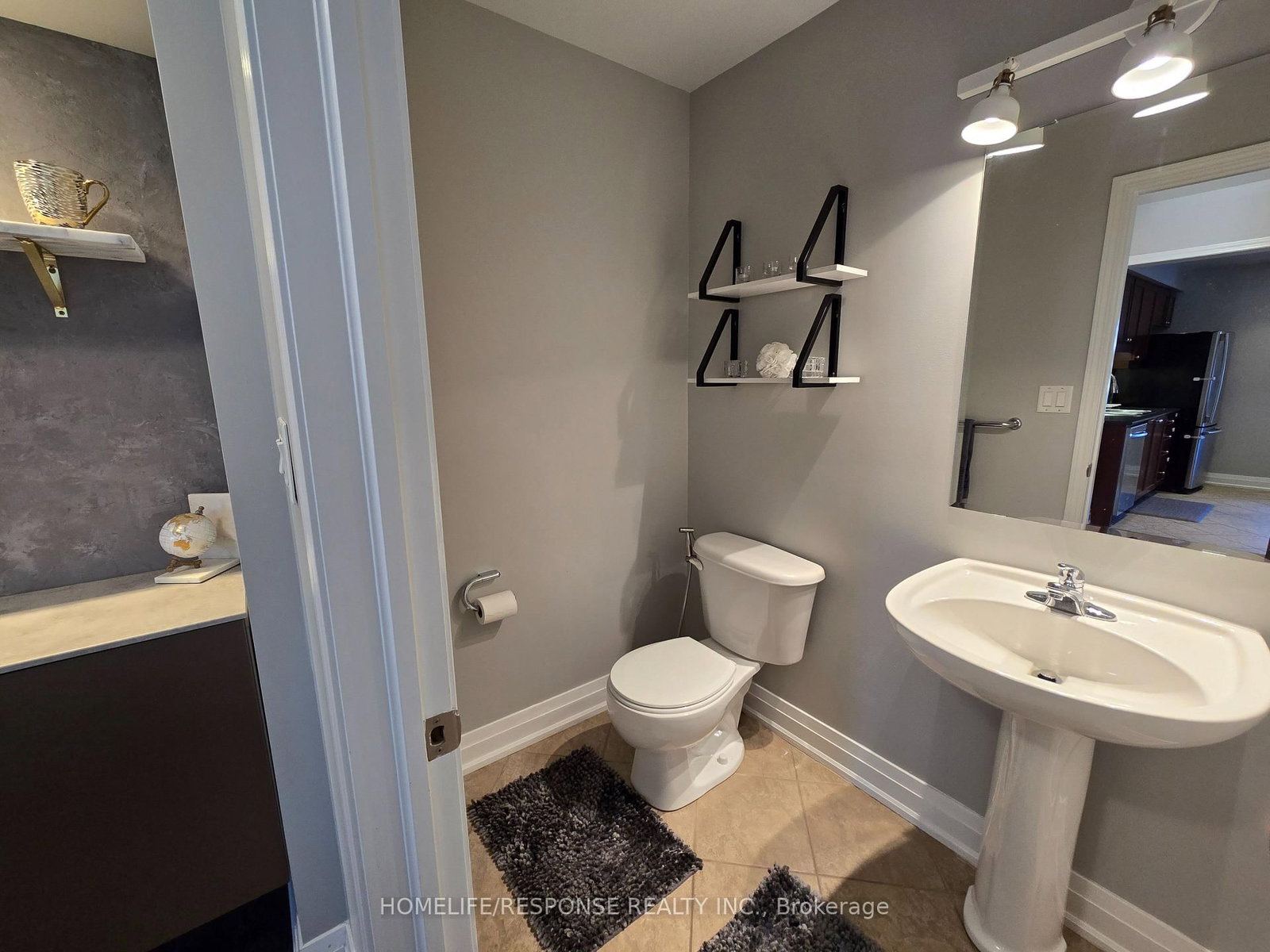 Townhouse for sale at 635 SCOTT Boulevard, Milton, Ontario, L9T 0P2 - Harrison - MLS: W12991480