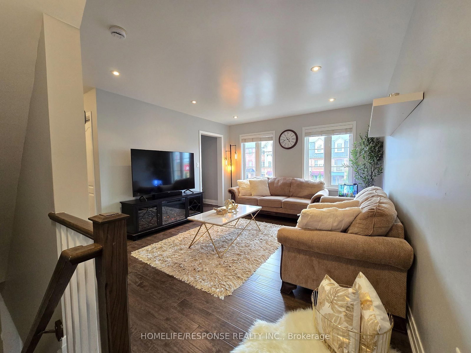 Townhouse for sale at 635 SCOTT Boulevard, Milton, Ontario, L9T 0P2 - Harrison - MLS: W12991480