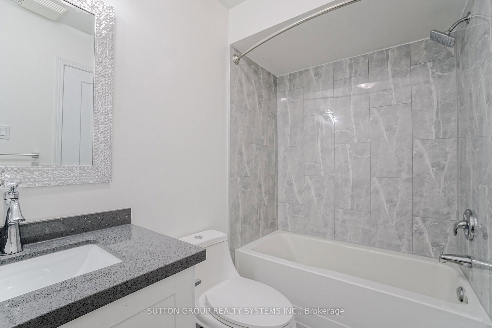 6399 Spinnaker Circle, Unit 14 - Photo 11