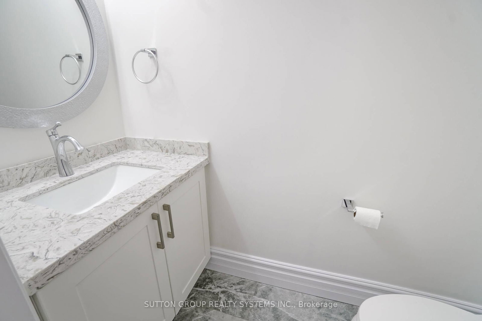 6399 Spinnaker Circle, Unit 14 - Photo 16