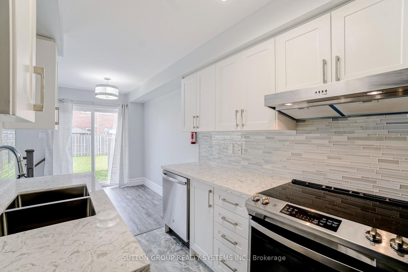 6399 Spinnaker Circle, Unit 14 - Photo 5