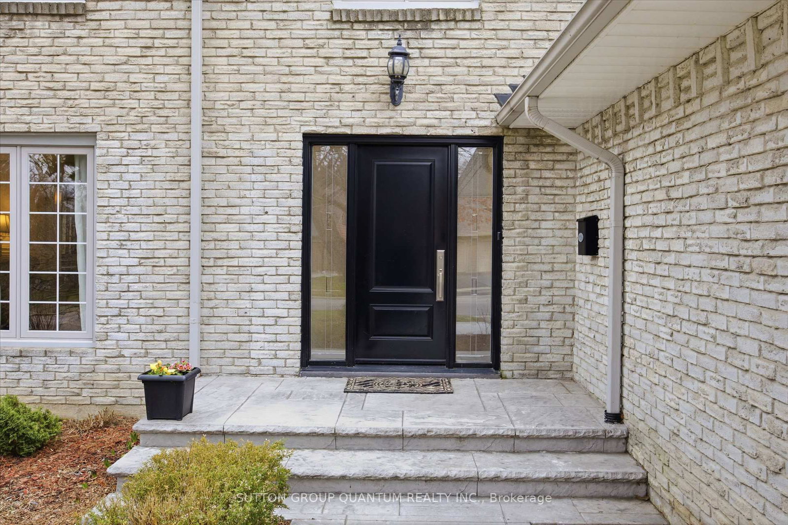 2509 King Forrest Drive - Photo 3