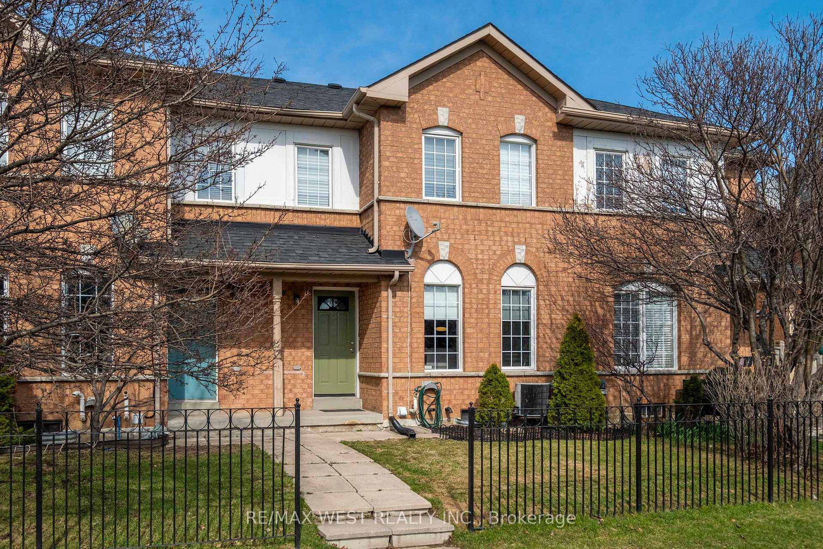 Townhouse for sale at 80-57 Brickyard Way, Brampton, Ontario, L6V 4M3 - Brampton North - MLS: W12991608