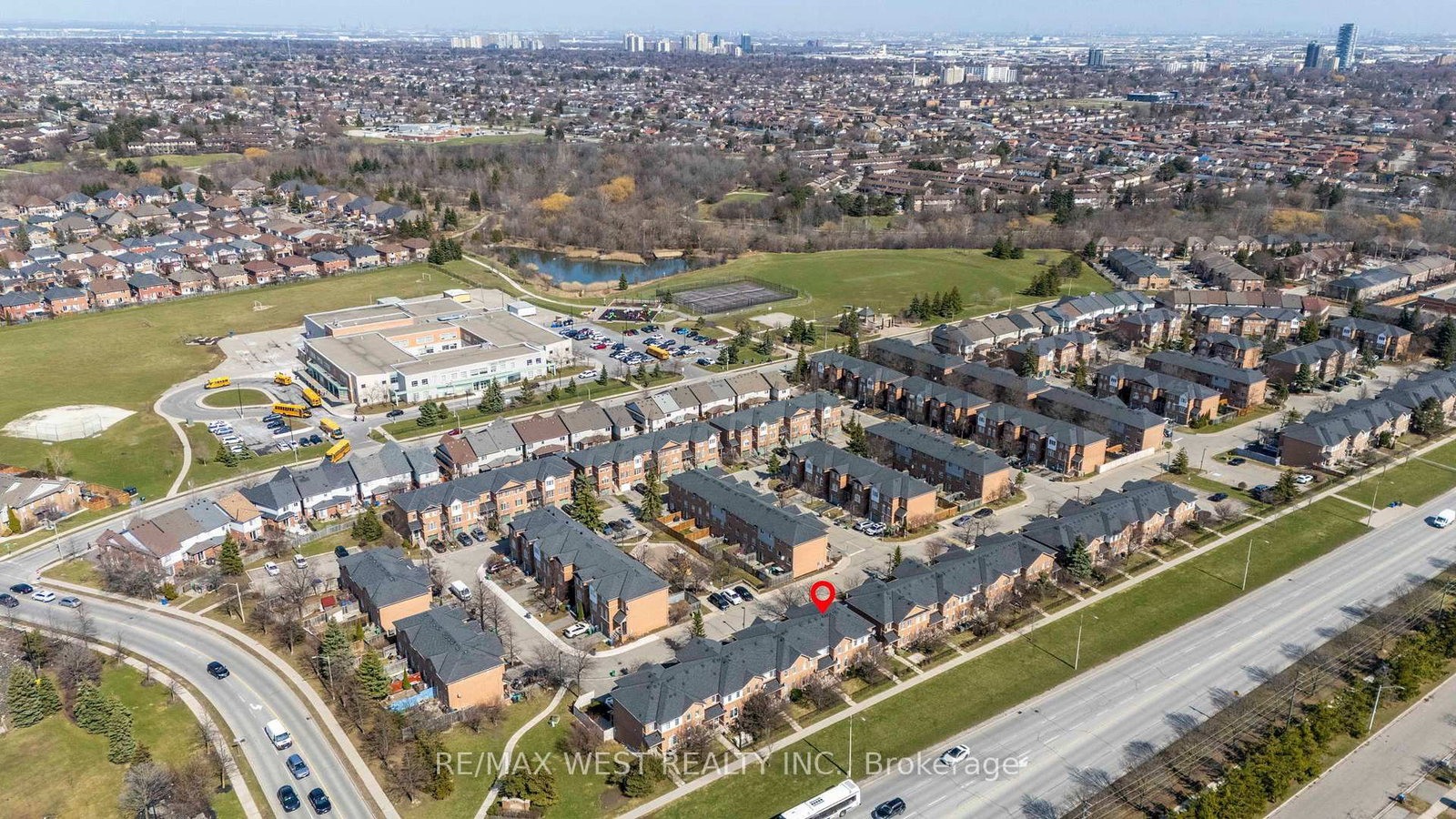 Townhouse for sale at 80-57 Brickyard Way, Brampton, Ontario, L6V 4M3 - Brampton North - MLS: W12991608