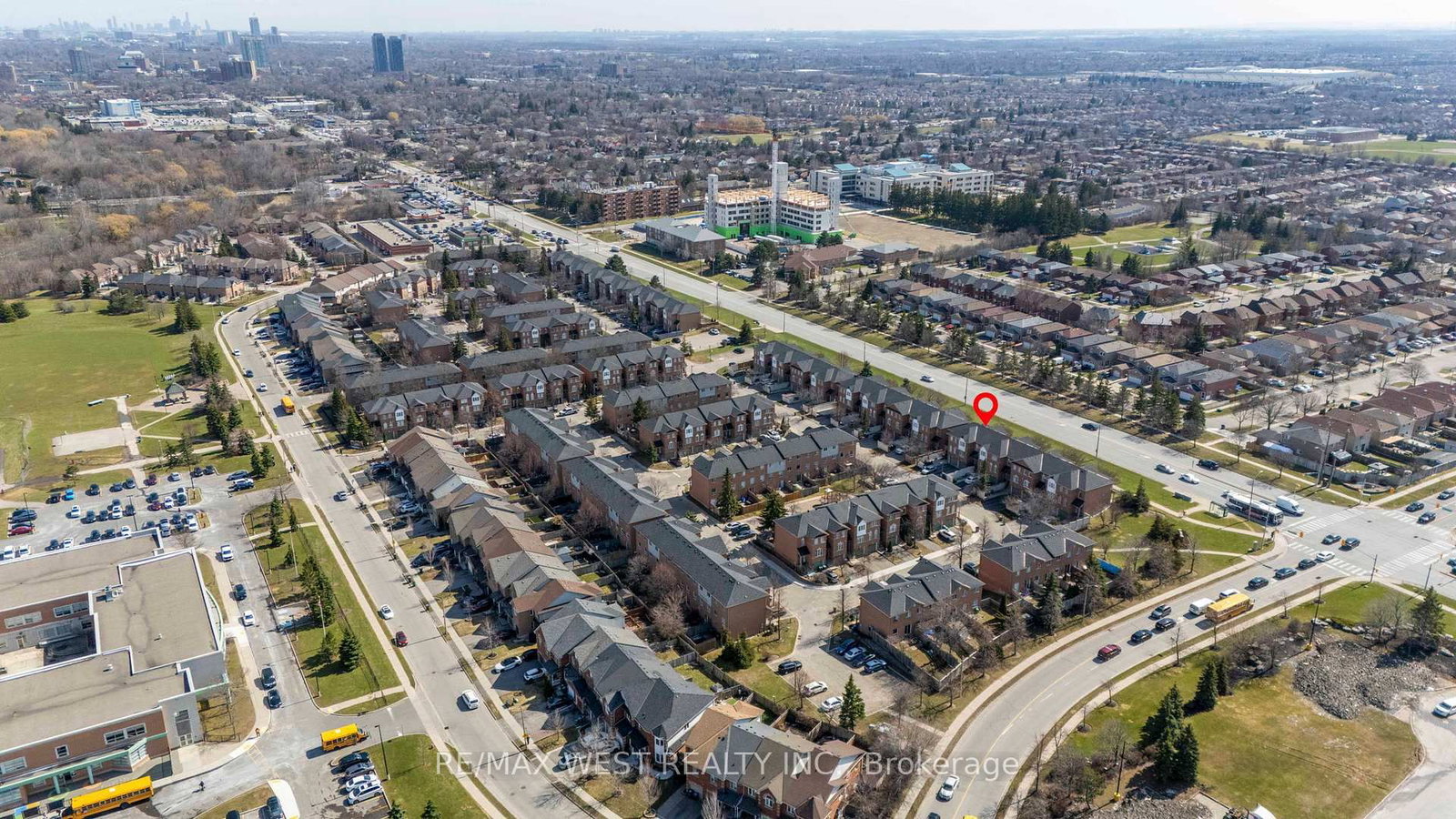 Townhouse for sale at 80-57 Brickyard Way, Brampton, Ontario, L6V 4M3 - Brampton North - MLS: W12991608