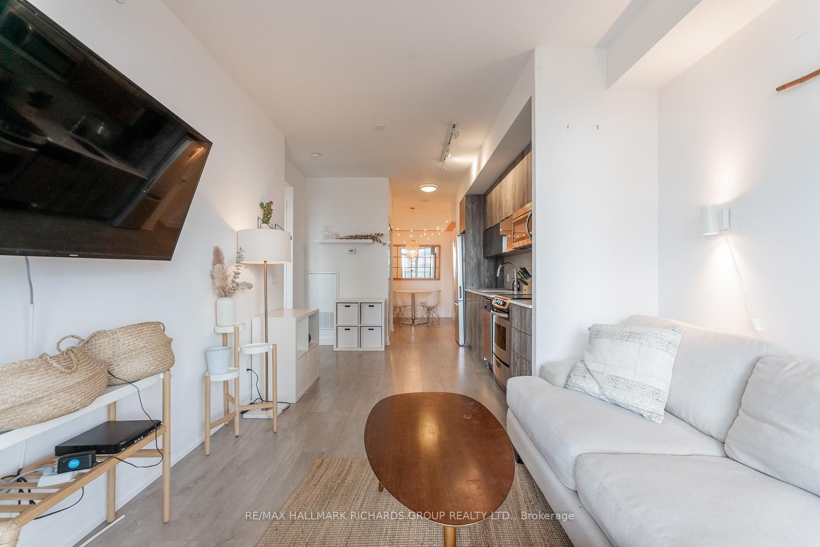 56 Annie Craig Drive, Unit 1407 - Photo 5