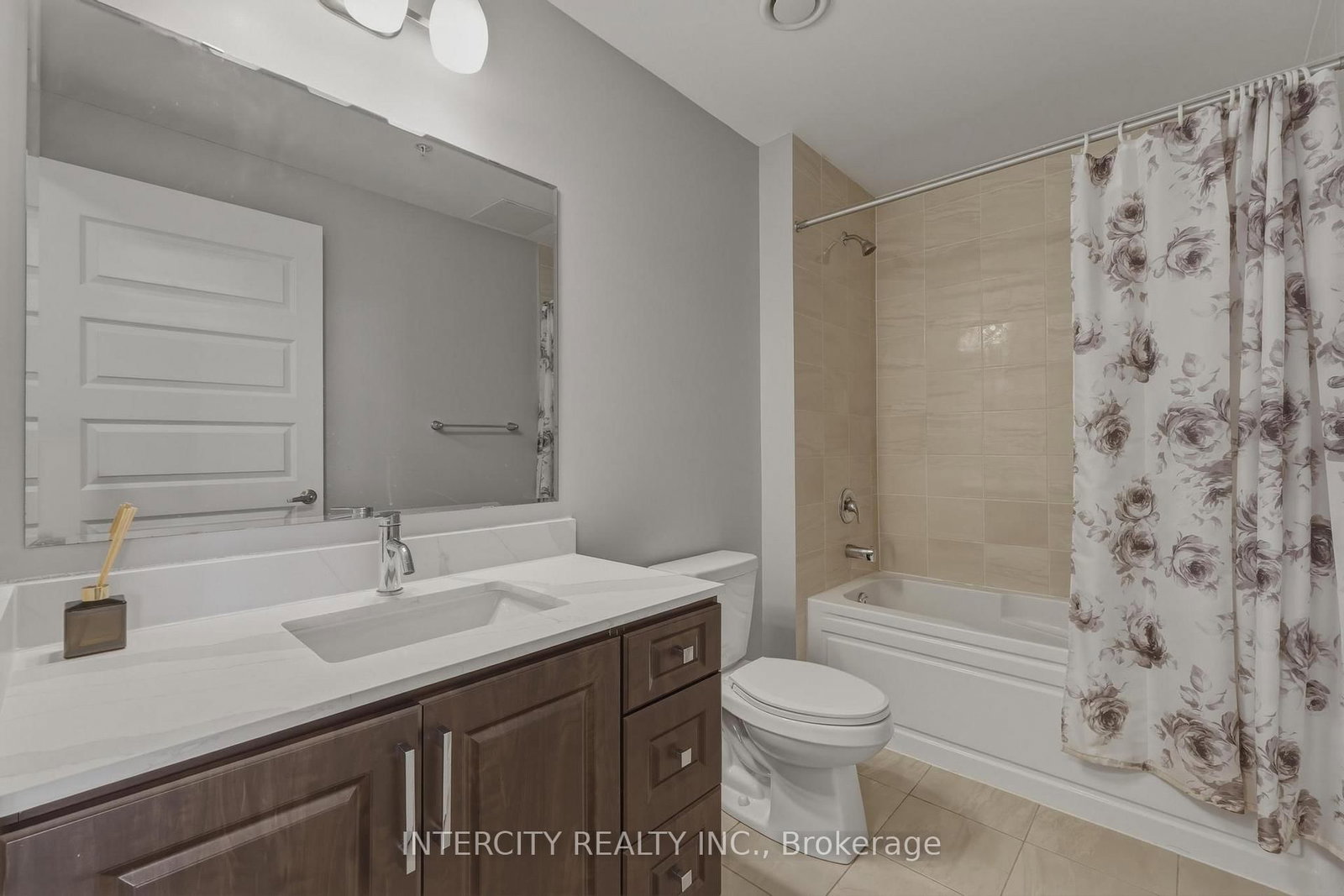 Condo for lease at 504-1105 Leger Way, Milton, Ontario, L9E 1K7 - Ford - MLS: W12991720