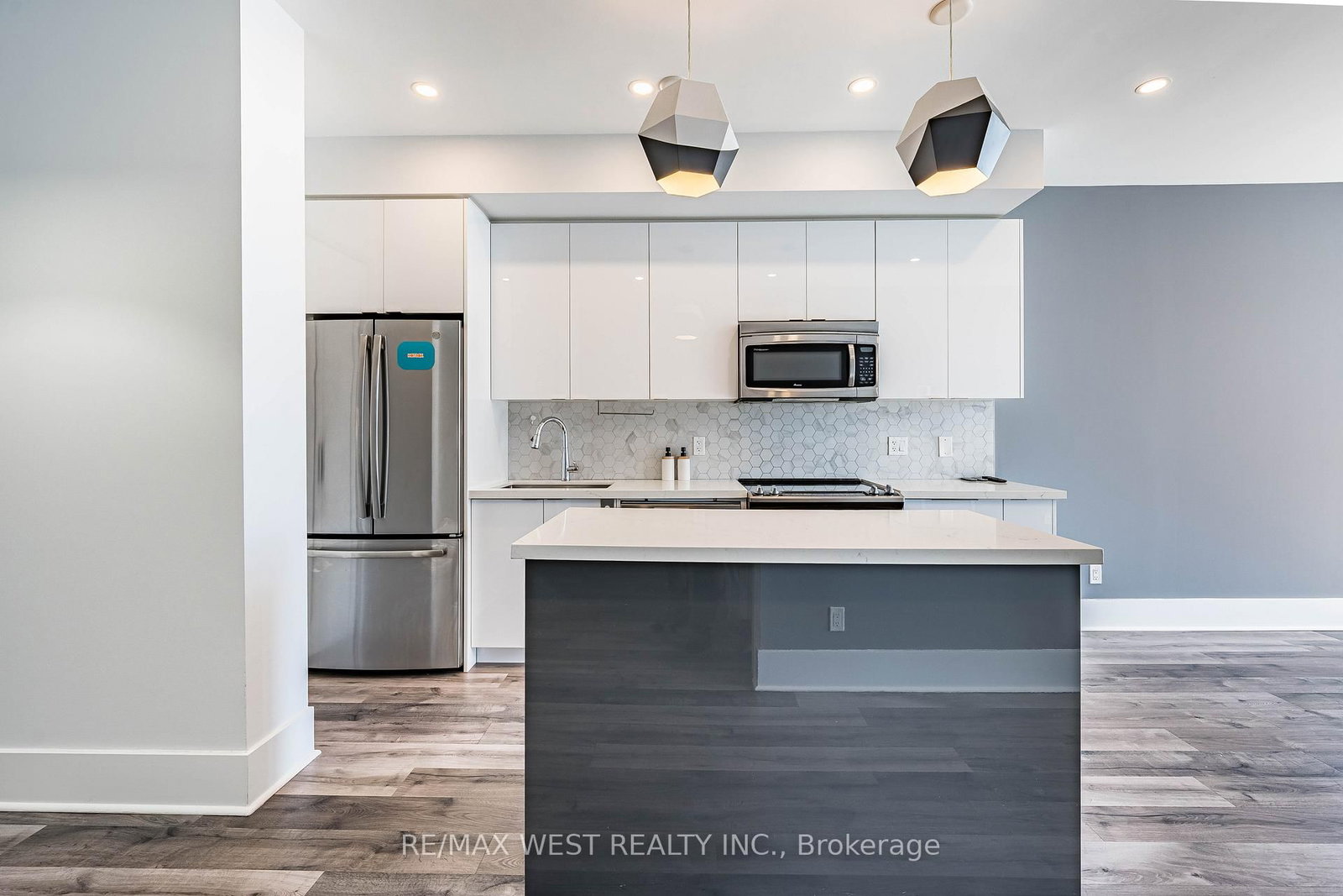 103 The Queens Way, Unit 2906 - Photo 5