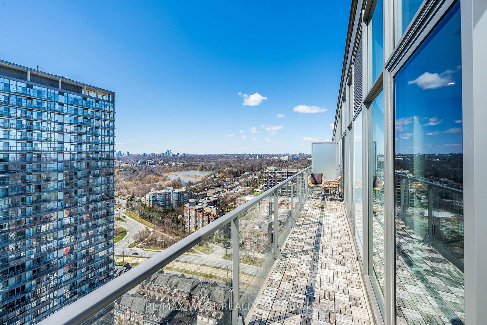 103 The Queens Way, Unit 2906 - Photo 7