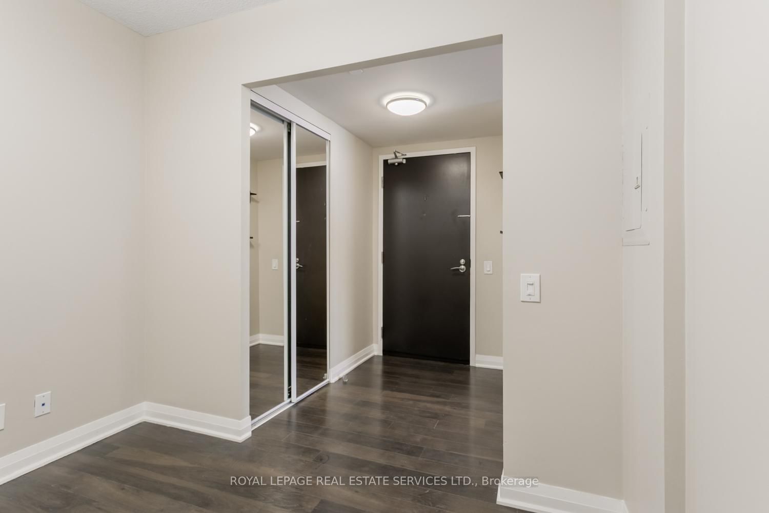 1 Valhalla Inn Road, Unit 1710 - Photo 4