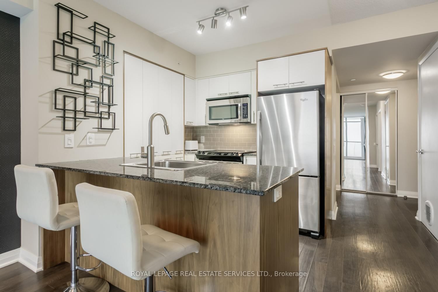 1 Valhalla Inn Road, Unit 1710 - Photo 8