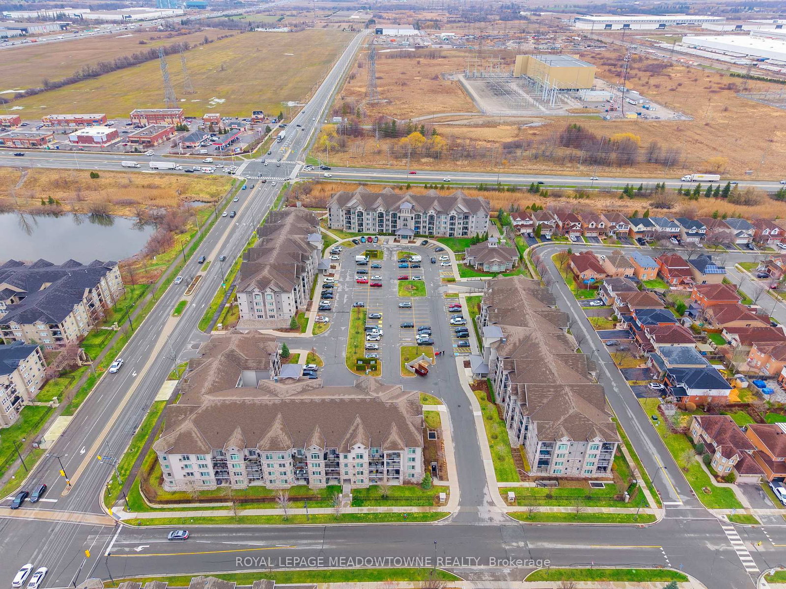 Condo for sale at 310-1470 Main Street, Milton, Ontario, L9T 8W6 - Dempsey - MLS: W12991852