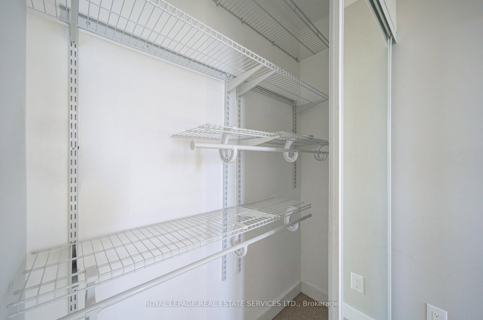 3985 Grand Park Drive, Unit 1601 - Photo 30