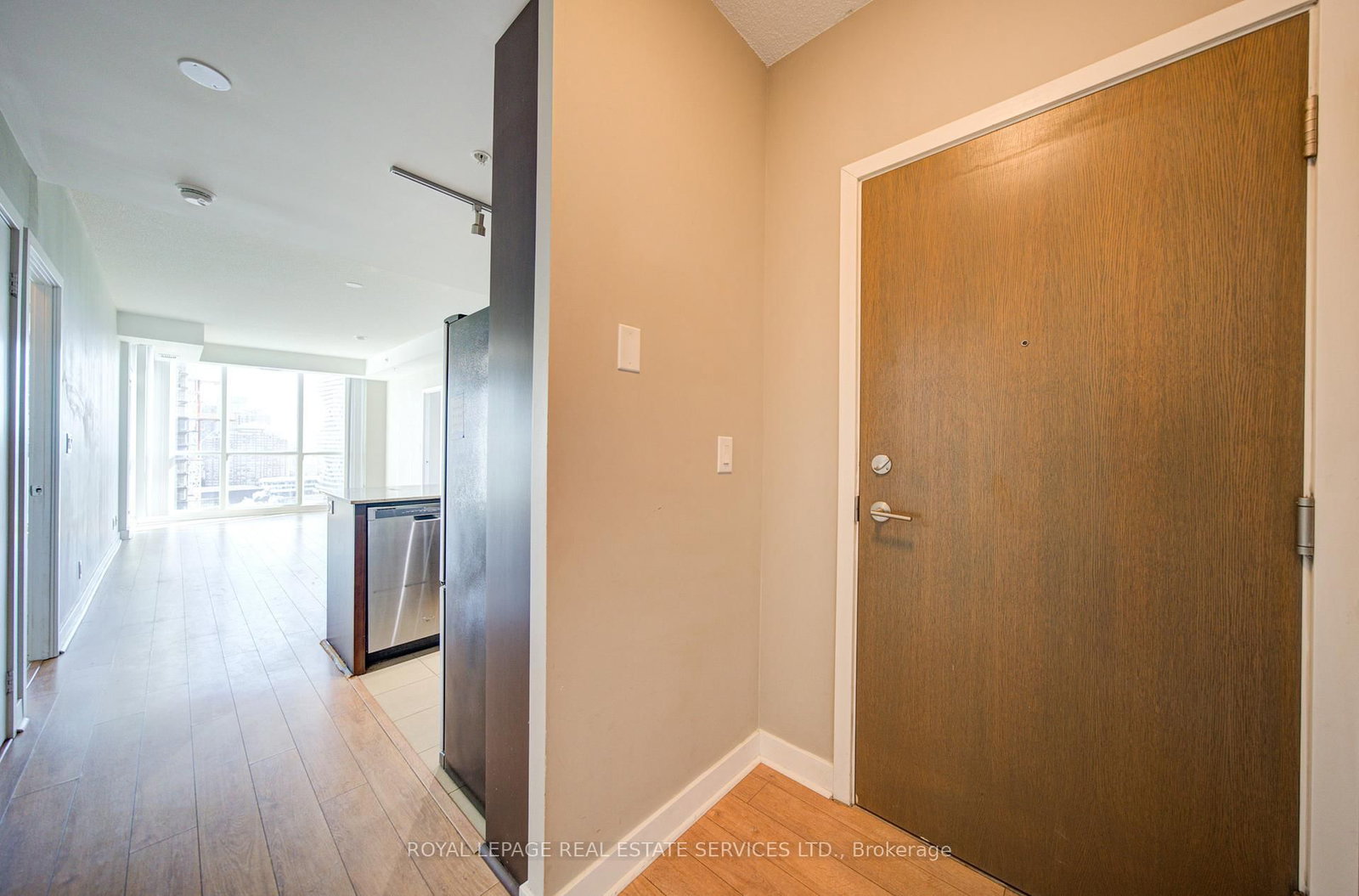 3985 Grand Park Drive, Unit 1601 - Photo 9