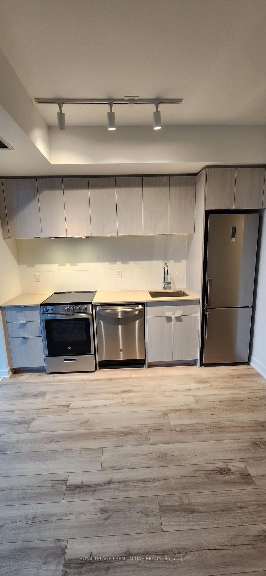 1660 Bloor Street W, Unit 1008 - Photo 4