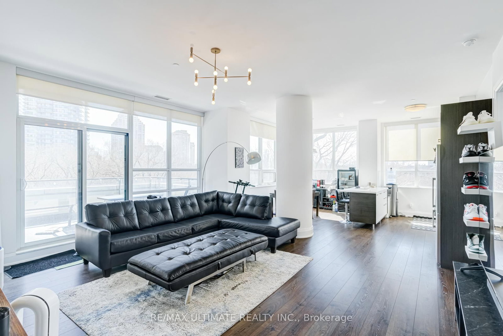 36 Park Lawn Road, Unit 203 - Photo 4