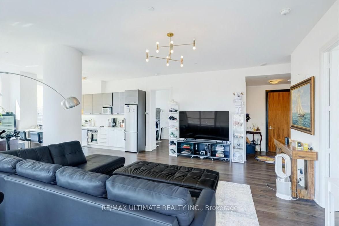 36 Park Lawn Road, Unit 203 - Photo 7