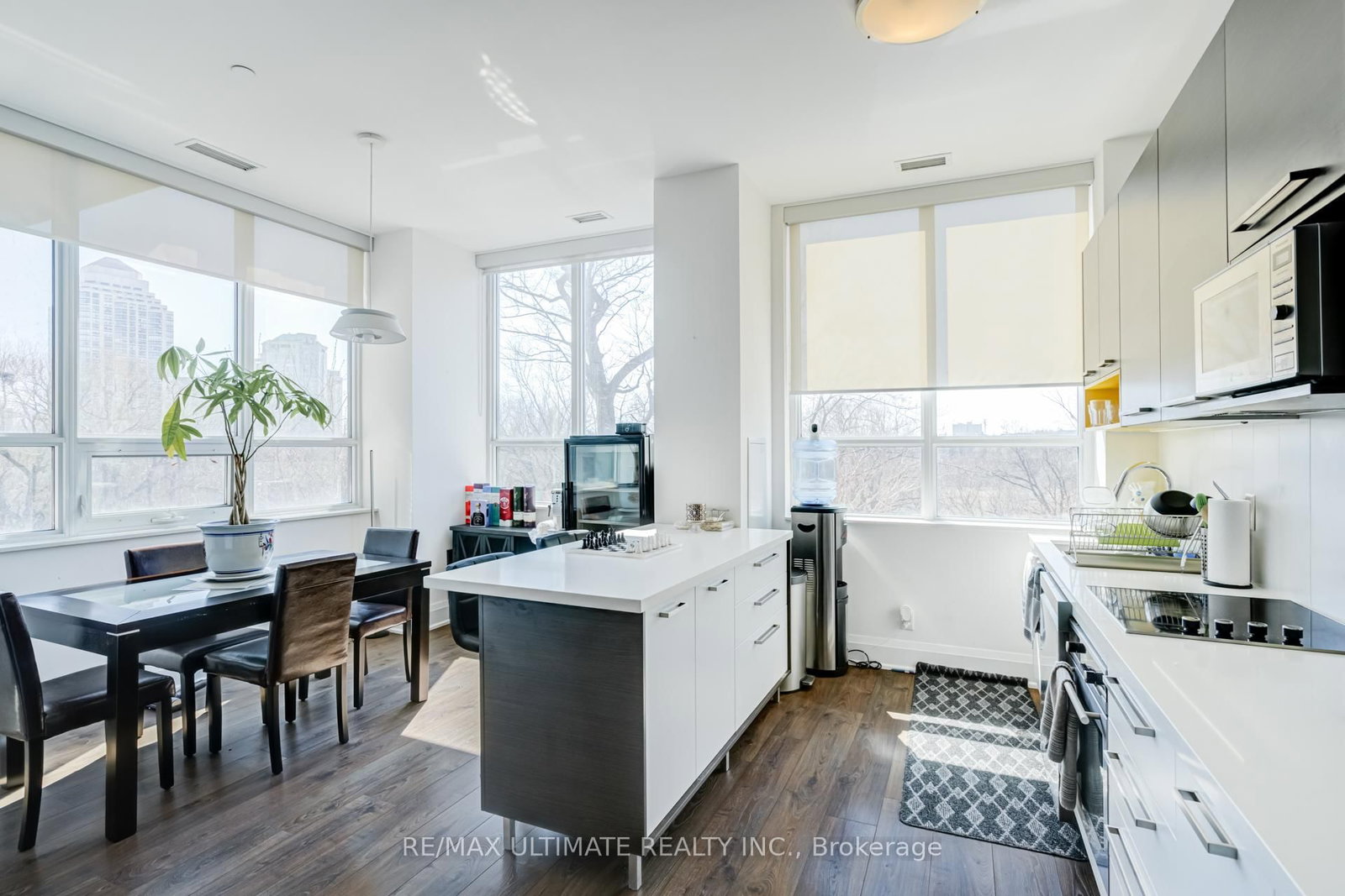 36 Park Lawn Road, Unit 203 - Photo 8