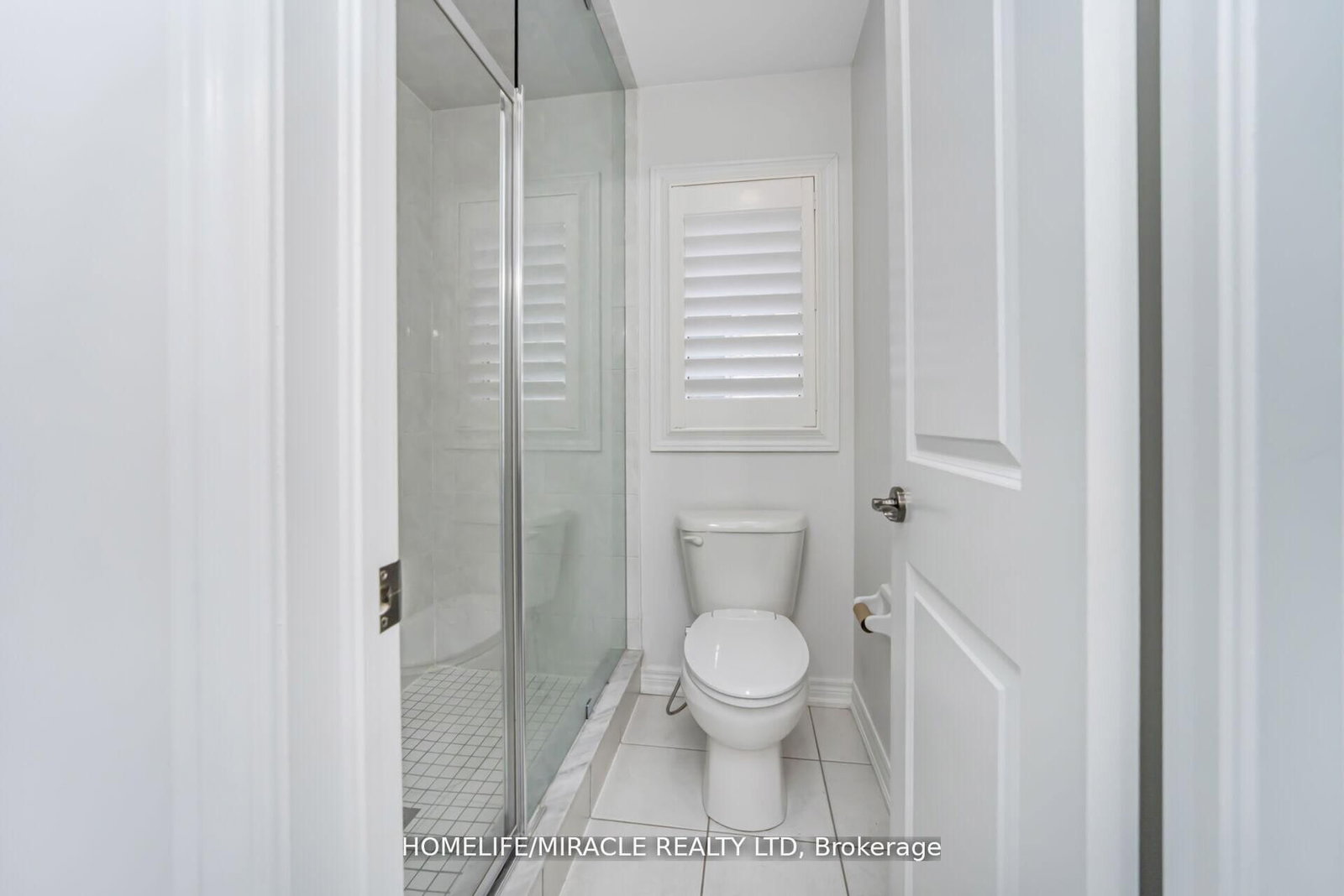 10 Kenora Street - Photo 33