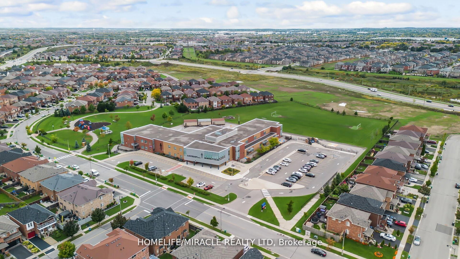 10 Kenora Street - Photo 47