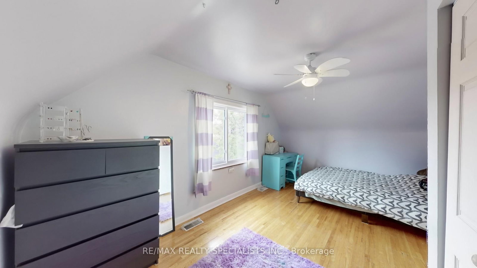 Detached House for sale at 3392 Sonja Road, Mississauga, Ontario, L4T 1R1 - Malton - MLS: W12992176