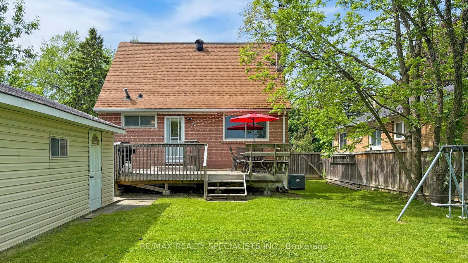 Detached House for sale at 3392 Sonja Road, Mississauga, Ontario, L4T 1R1 - Malton - MLS: W12992176