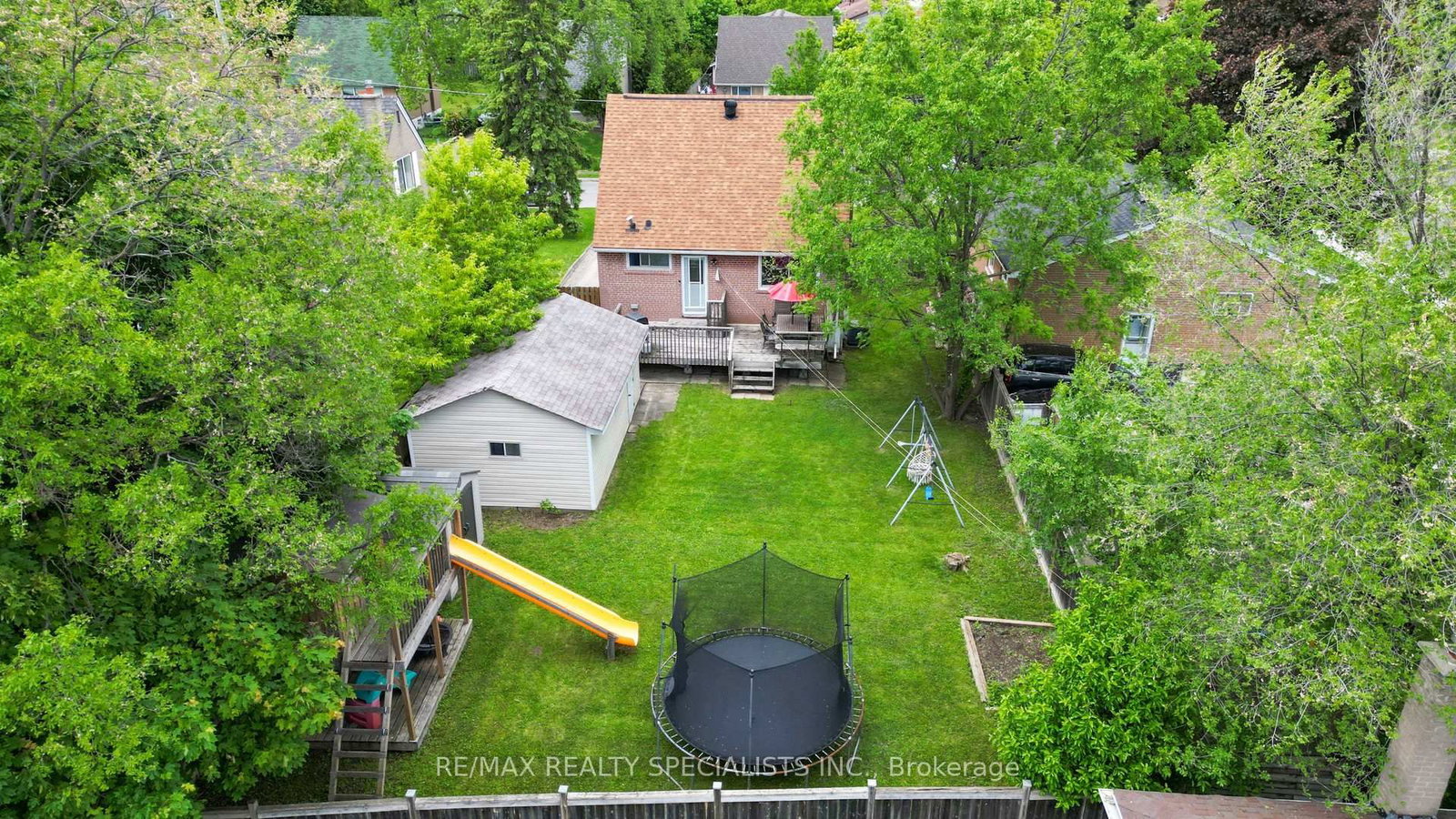 Detached House for sale at 3392 Sonja Road, Mississauga, Ontario, L4T 1R1 - Malton - MLS: W12992176