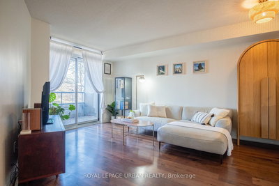 222-700 Humberwood Boulevard, Toronto, Ontario image-0-4