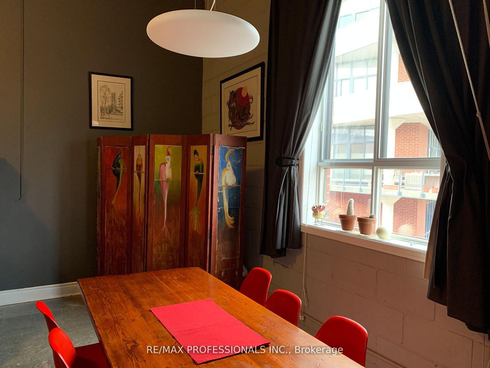 347 Sorauren Avenue, Unit 212 - Photo 6