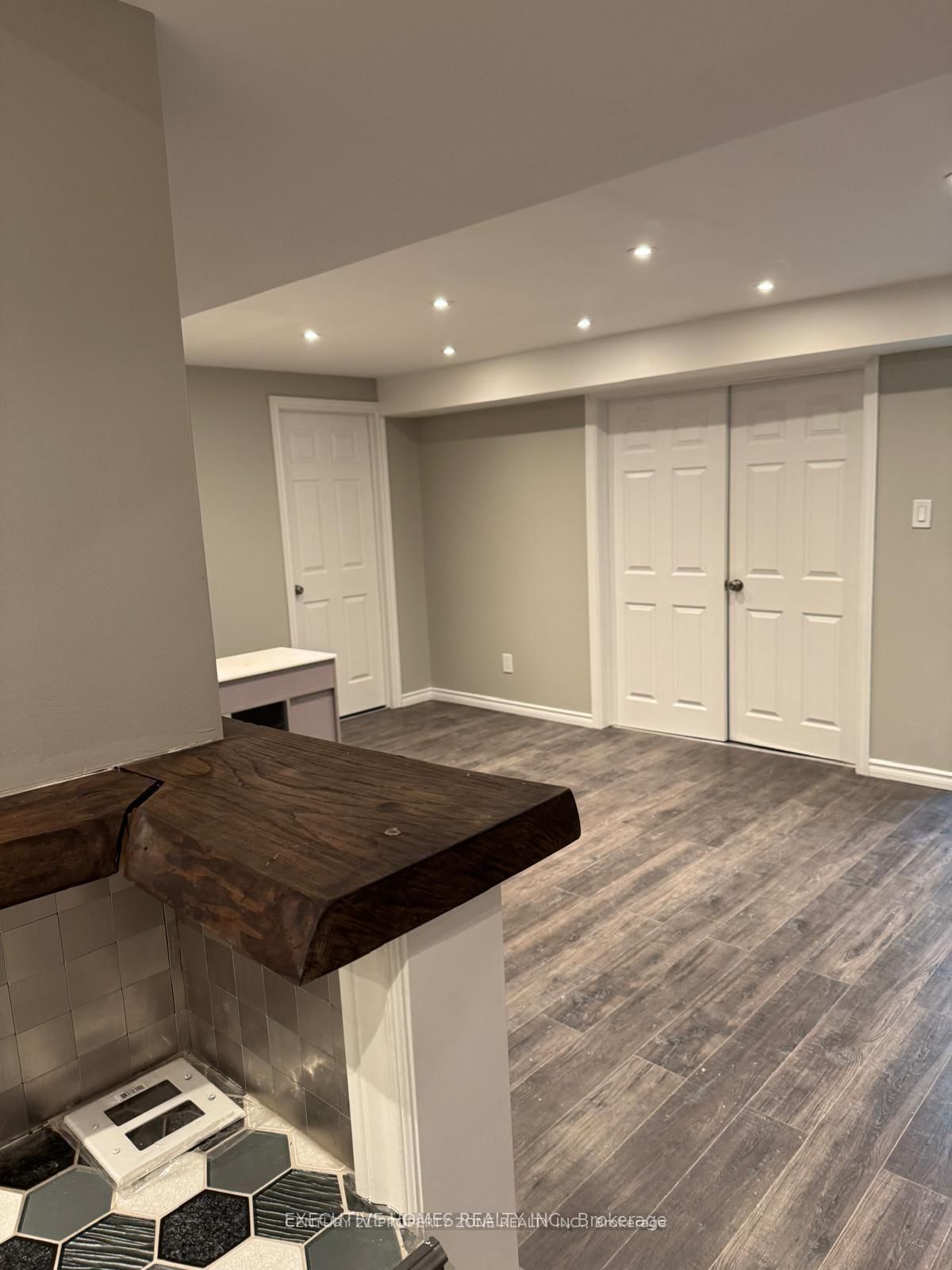 18 Red Tail Court, Unit Basement - Photo 10