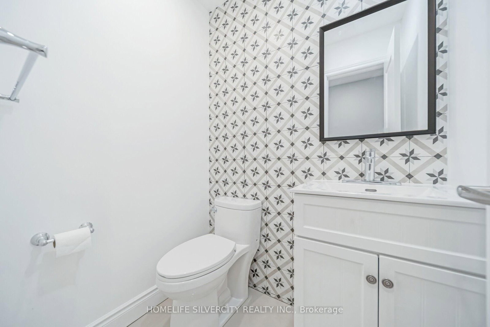60 Hanson Road, Unit 66 - Photo 3